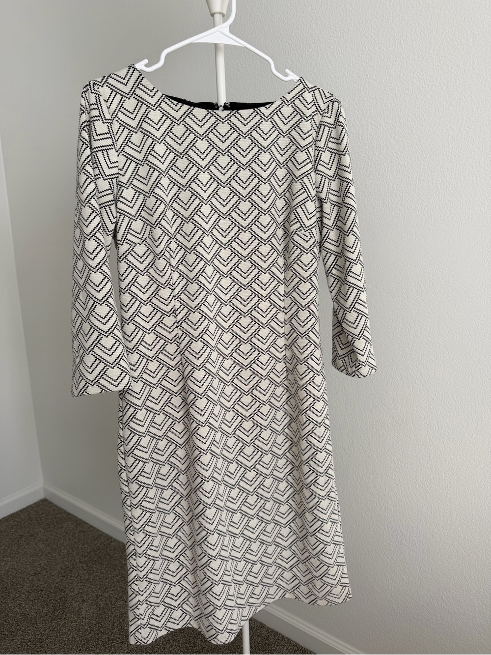 Calvin Klein Metallic Olive Twist-Waist Long Sleeve Sheath Dress - Picture 3 of 3